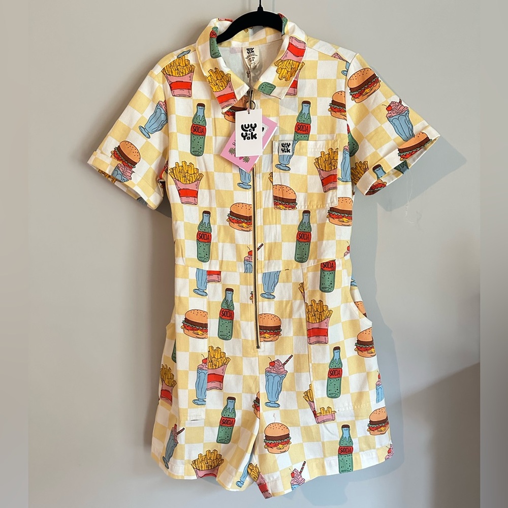 NWT LUCY & YAK RILEY IN FIZZY POP US6